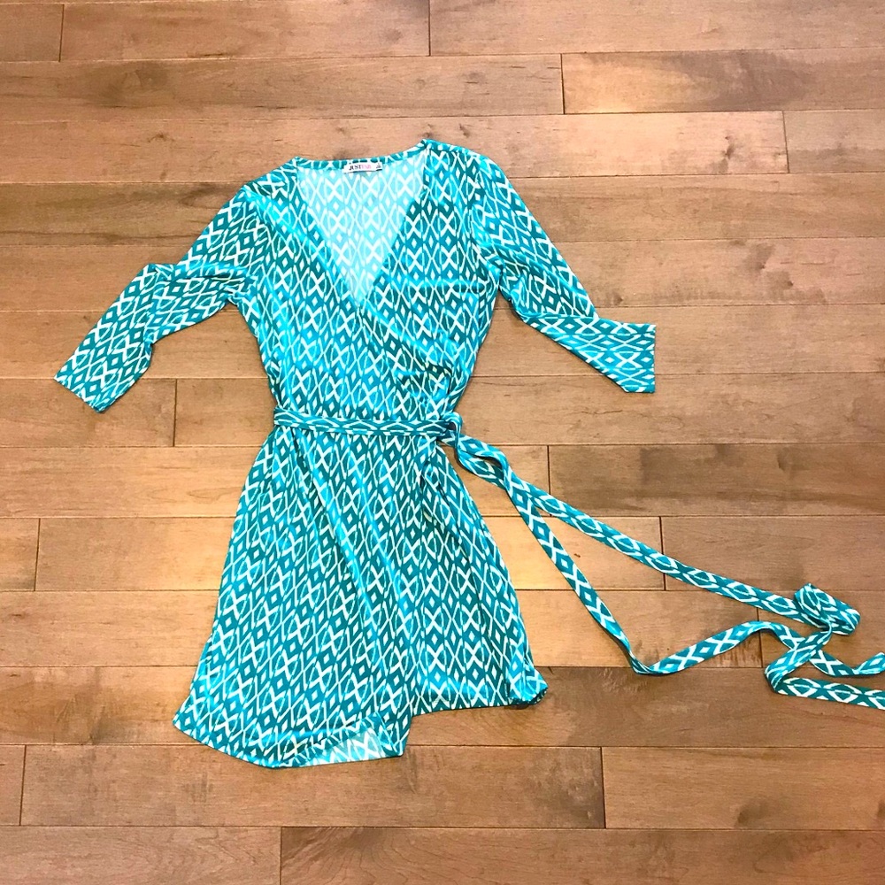 Turquoise & White Crossover dress